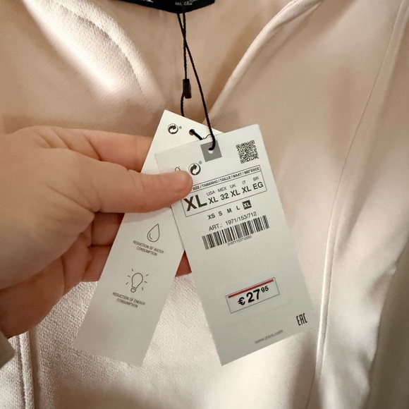 Zara Cream Mini Skirt - Picture 3 of 5